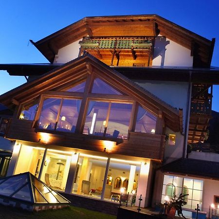 Berghotel Miramonti Tesero Zewnętrze zdjęcie