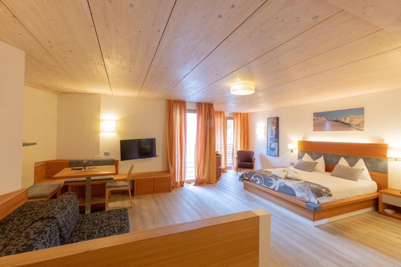 Berghotel Miramonti Tesero Zewnętrze zdjęcie