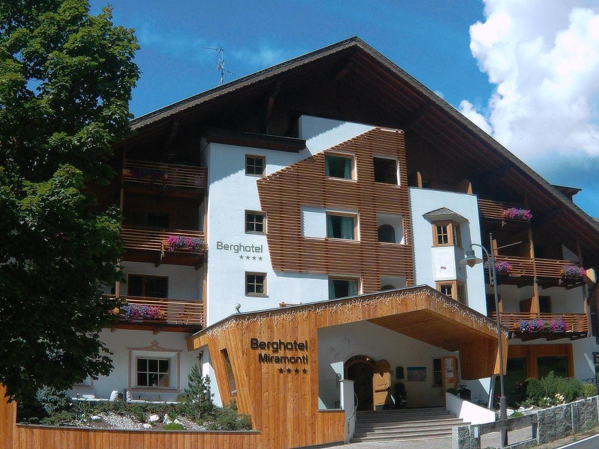 Berghotel Miramonti Tesero Zewnętrze zdjęcie