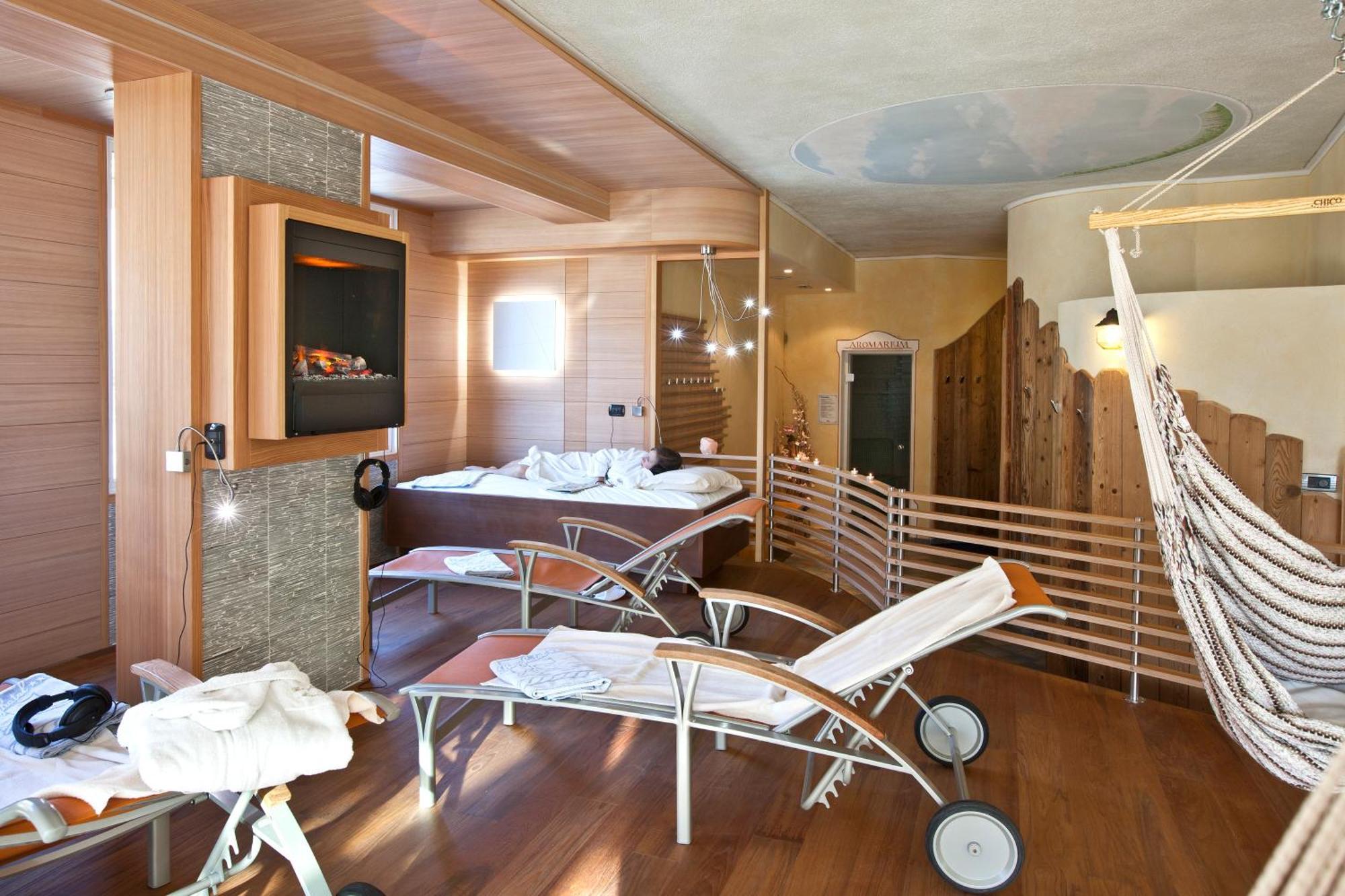 Berghotel Miramonti Tesero Zewnętrze zdjęcie